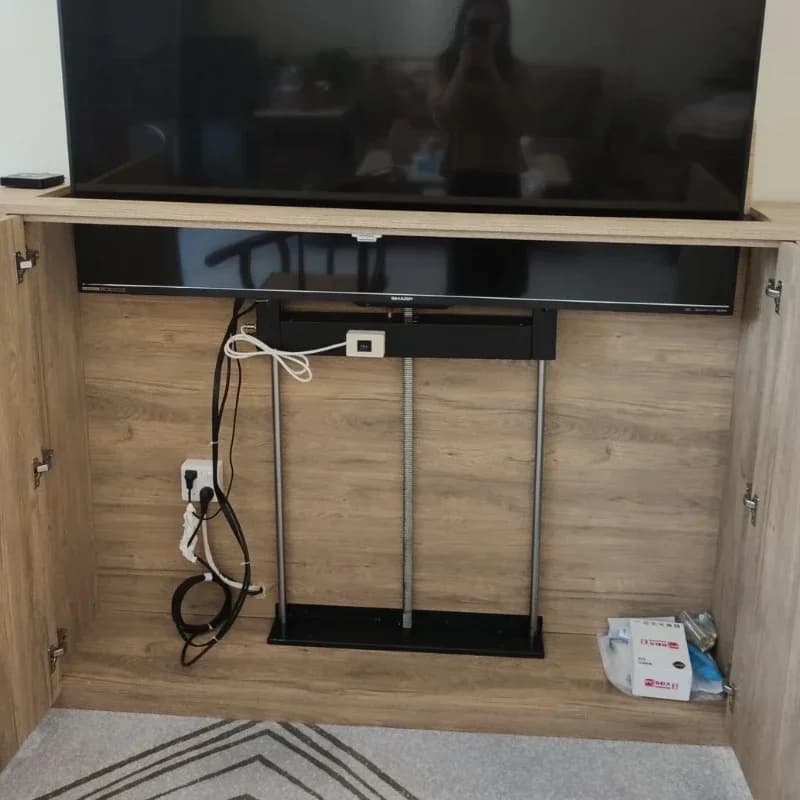 26-84 Inch Tv Lift Rack, Elektrische, Automatische Lift Verborgen Kast Beugel Lcd Lift Rack Partitie