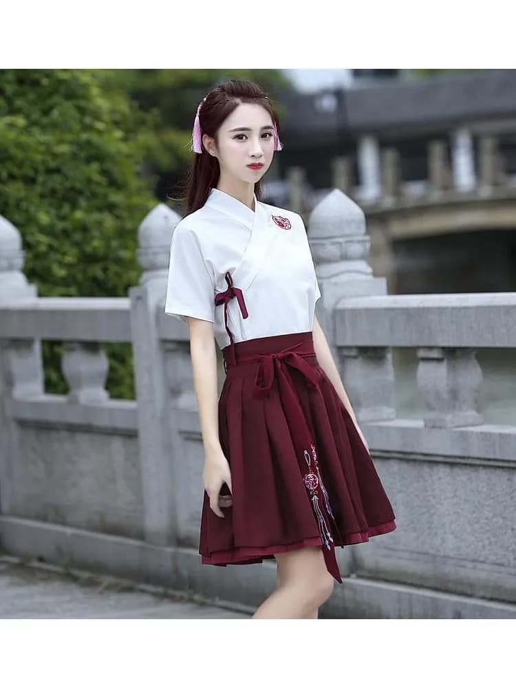 2026 Chinese stijl moderne vrouwen fee hanfu jurk set meisje verbeterde vrouwelijke zoete tweedelige retro hanfu casual jk hanfu set a277