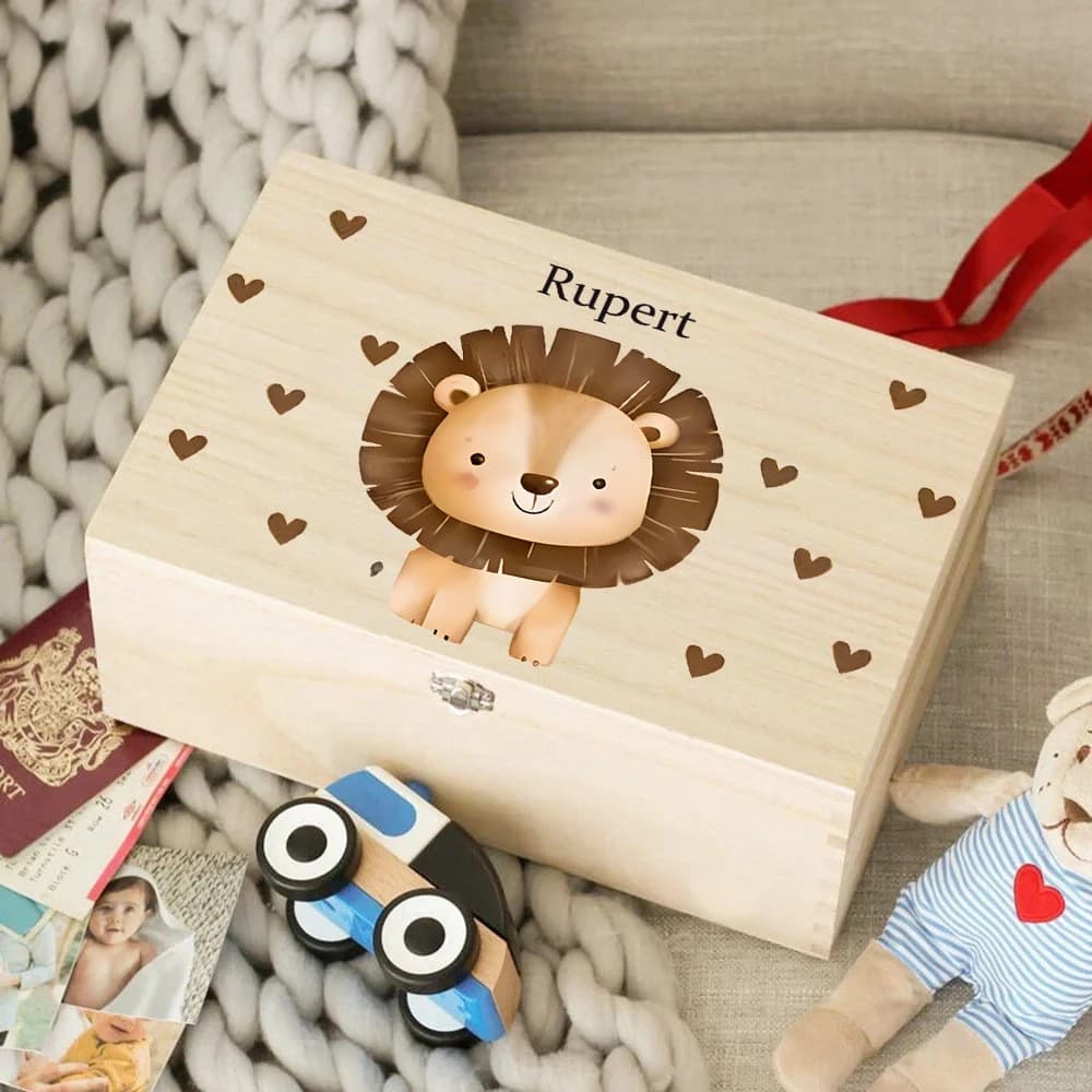 Gepersonaliseerde Baby Cadeau Keepsake Box Aangepaste Memories Dozen Leo Print Houten Kids Memory Case Aangepaste Kind Verjaardag Douche Cadeau