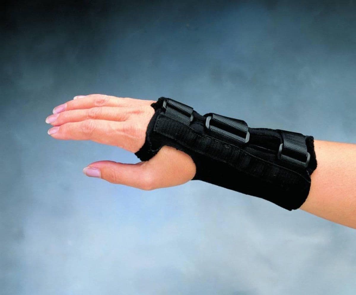 Comfort Cool polsbrace - L links