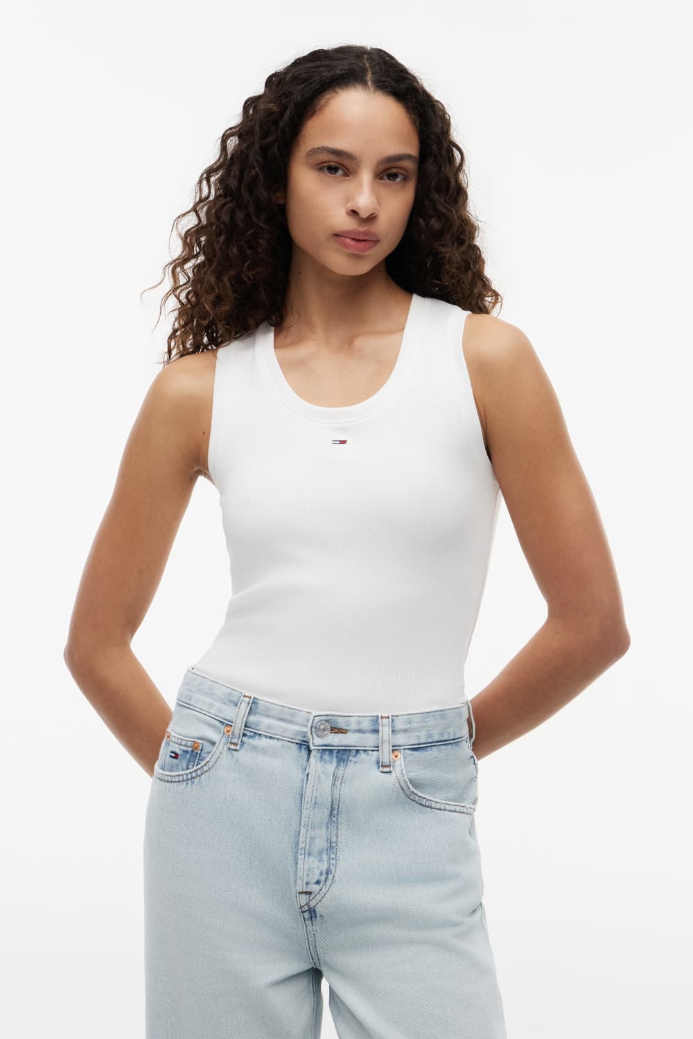 Tommy Jeans ecru dames top | Ronde hals | Slim Fit | Rib patroon | Mouwloos