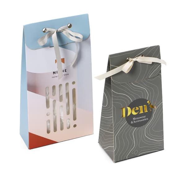 Kartonnen cadeauzakjes
